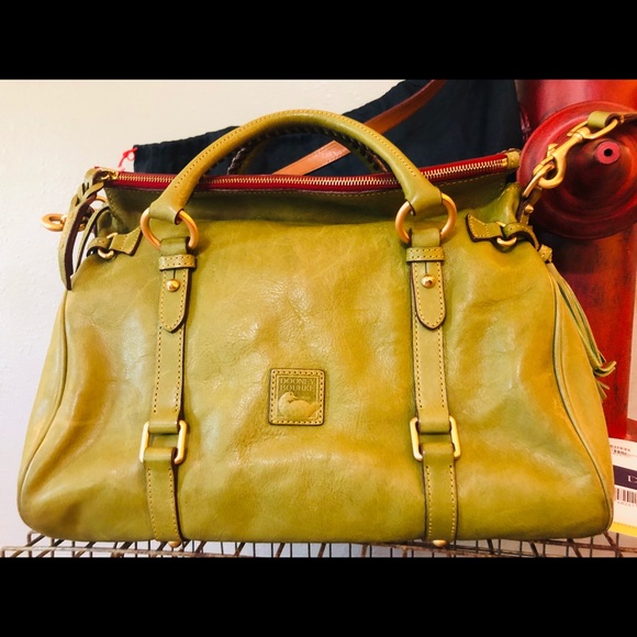 DOONEY AND BOURKE LARGE FLORENTINE SATCHEL BAG - Picture 2 of 10
